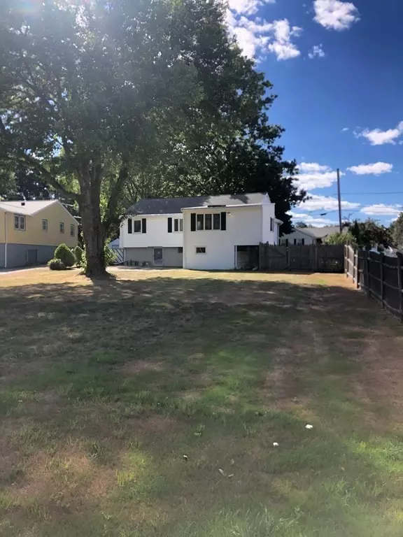 Saugus, MA 01906,11 3rd St