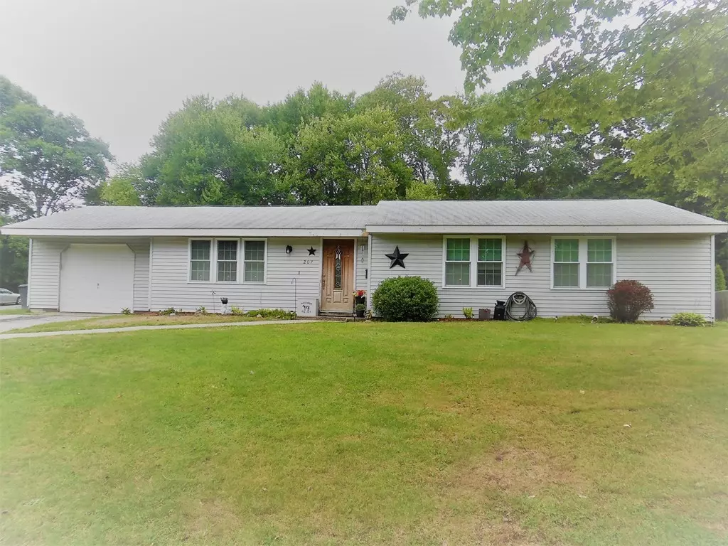 Swansea, MA 02777,207 Burnside Drive