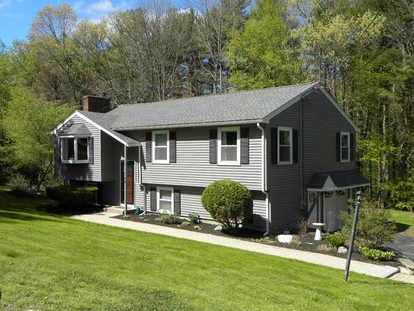 78 Partridge Hill Rd, Charlton, MA 01507