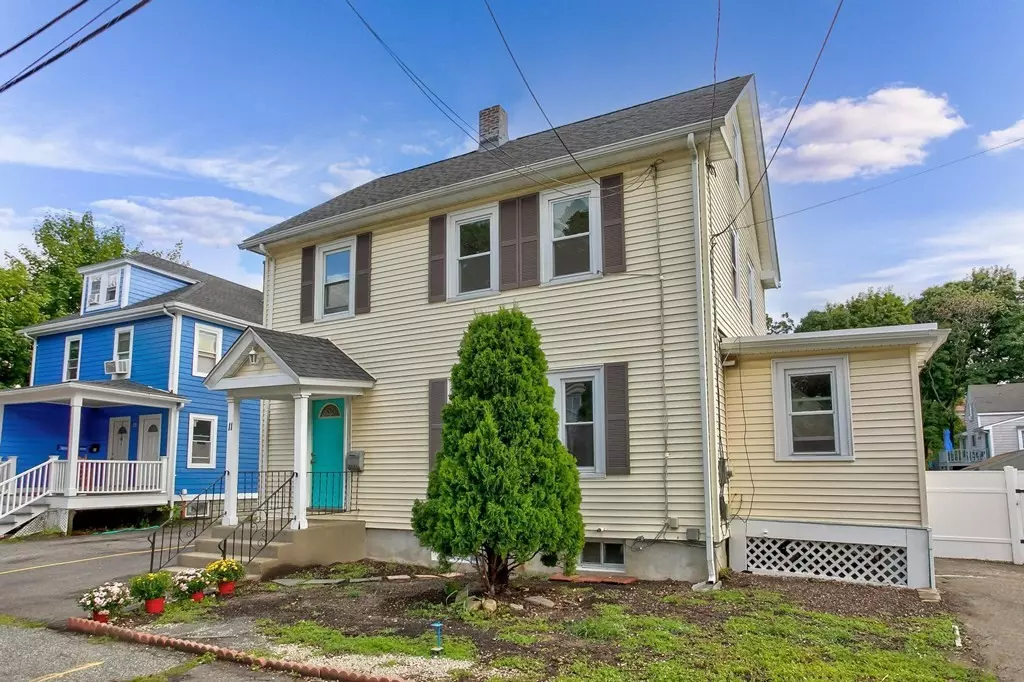 Woburn, MA 01801,11 North Warren Street