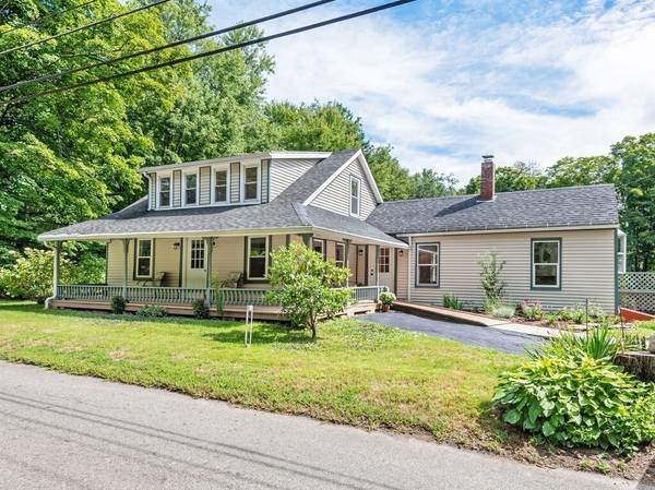 163 W Sturbridge Rd, East Brookfield, MA 01515