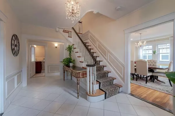 Waltham, MA 02452,73 Ellison Park