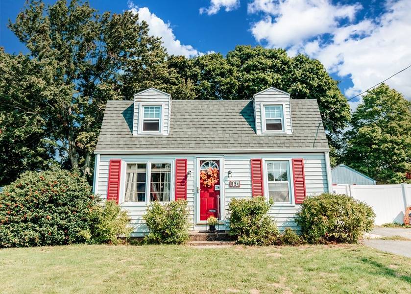 391 Chapmans Ave, Warwick, RI 02886