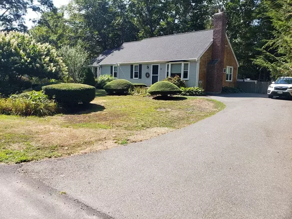 Mashpee, MA 02649,13 Bayberry Dr