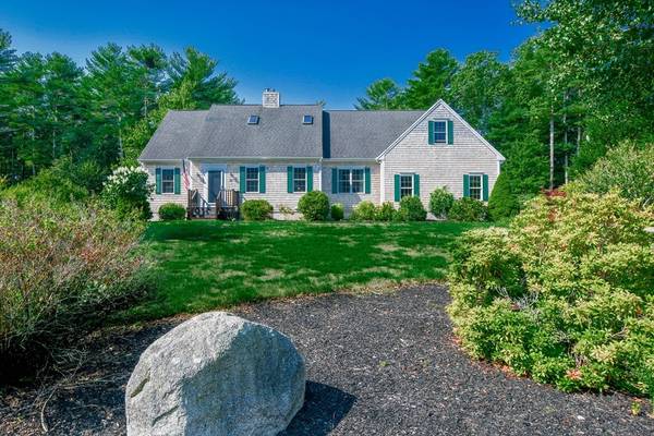 25 Olde Sheepfield Road, Marion, MA 02738