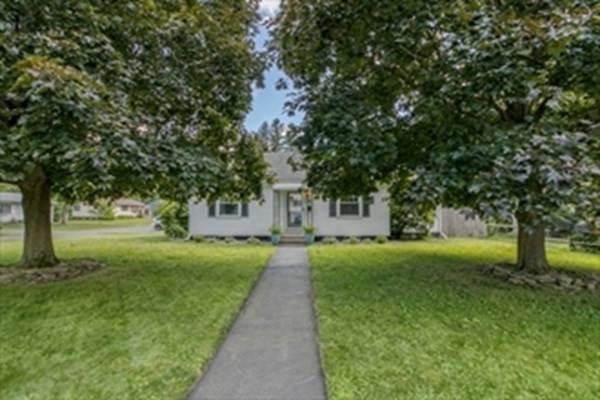 South Hadley, MA 01075,33 Carlton St