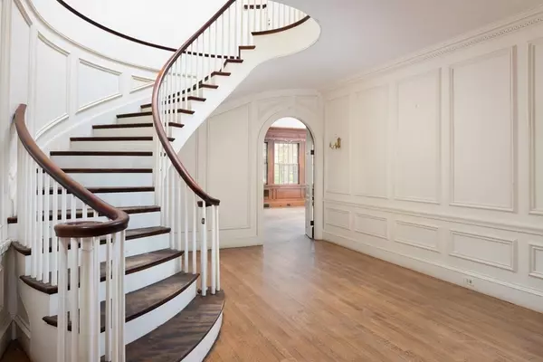 Brookline, MA 02445,41 Codman Road