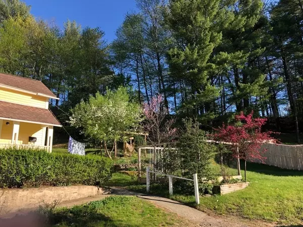 Montague, MA 01376,43 X Street