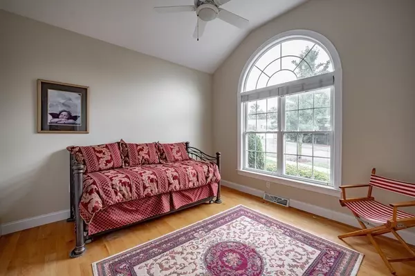 Southwick, MA 01077,13 Wynnfield Circle #13