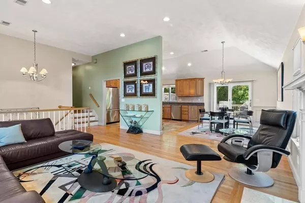 Nahant, MA 01908,5 Desmond Drive