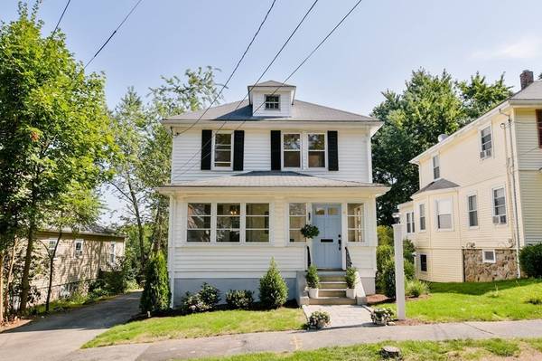 10 Nahanton Ave, Milton, MA 02186