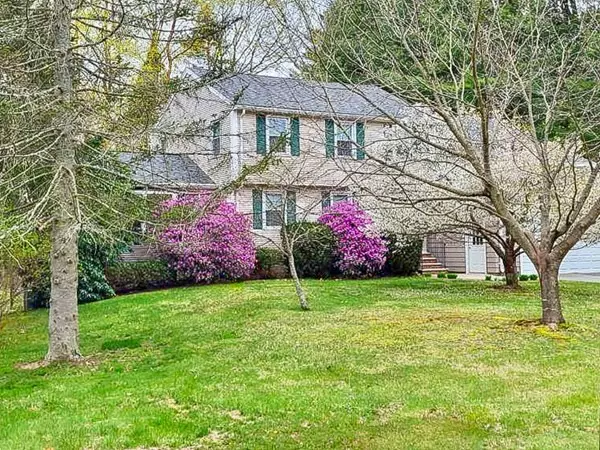 Newburyport, MA 01950,4 Whitcomb Ln