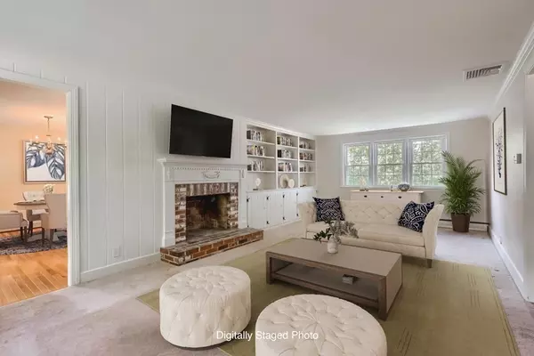 Yarmouth, MA 02675,7 Ebb