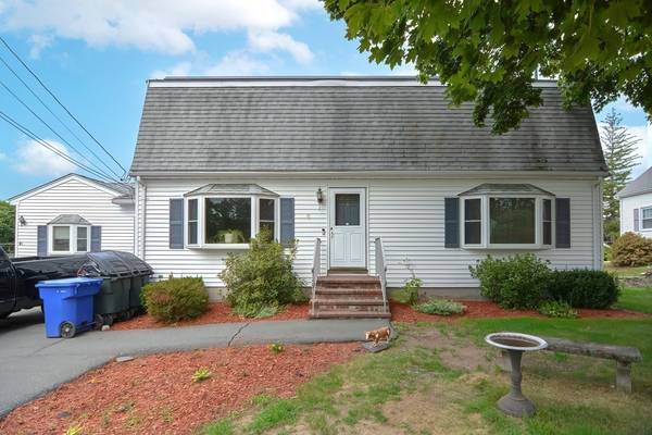 6 Cunniff Ave, Milford, MA 01757