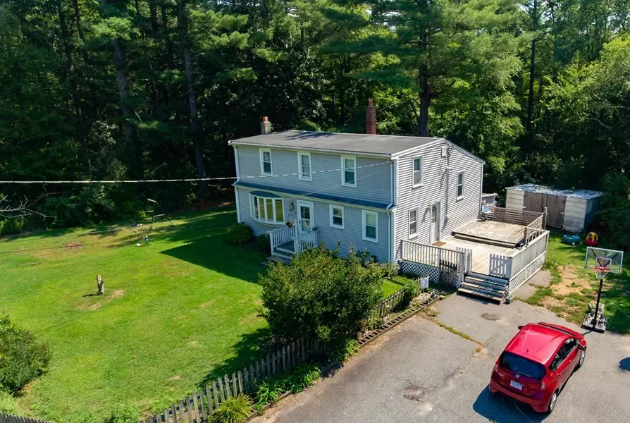 221 W Washington Street, Hanson, MA 02341