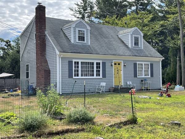 168 Sherwood Cir, East Bridgewater, MA 02333