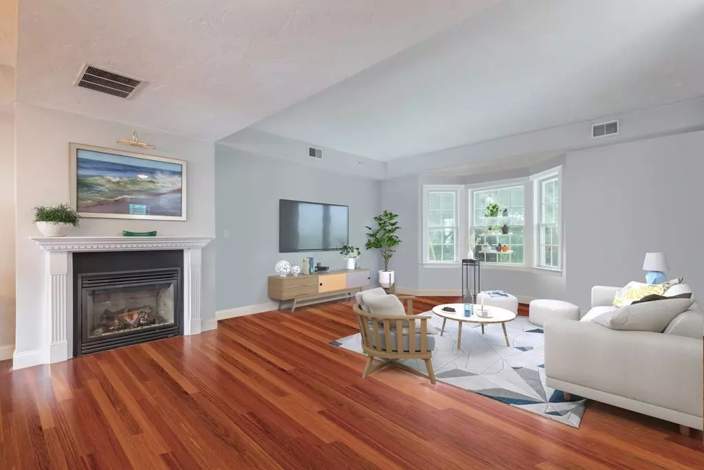 Waltham, MA 02453,218 South Street #18