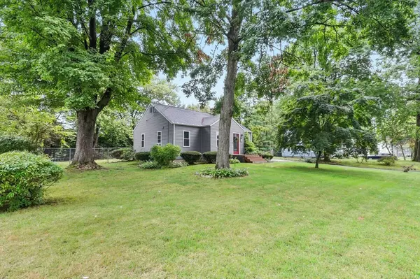 Agawam, MA 01001,27 Woodside Drive