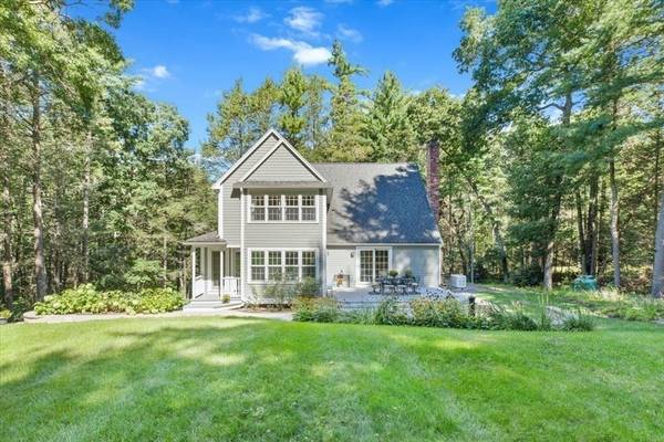 441 Pine St, Marshfield, MA 02050