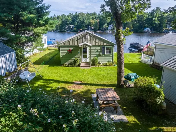 25 Hamilton Drive, Holland, MA 01521