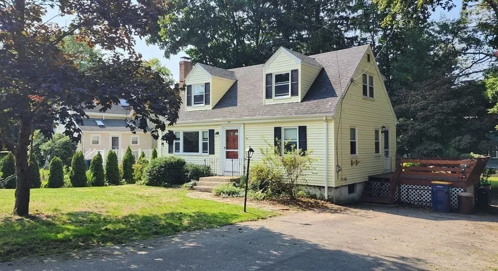 324 Norwood St, Sharon, MA 02067