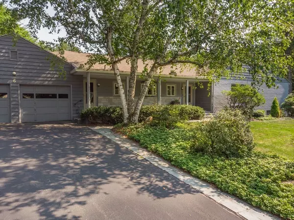 Worcester, MA 01609,6 Knollwood Drive