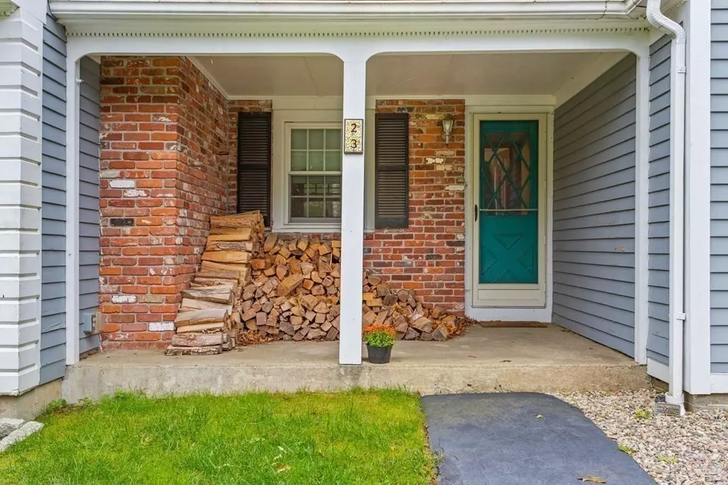 Sandwich, MA 02644,23 Meredith Rd