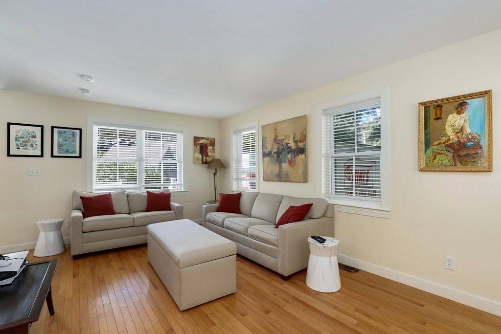 Needham, MA 02492,120 Fairview Rd #120