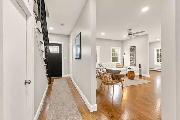 Wakefield, MA 01880,28 Converse