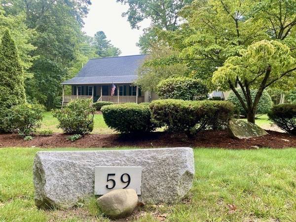 Dudley, MA 01571,59 Hayden Pond Rd