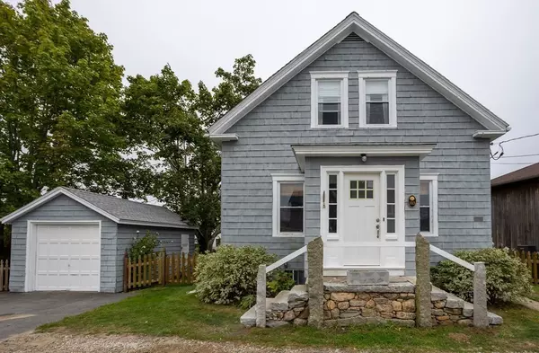 103 Prospect St, Dartmouth, MA 02748