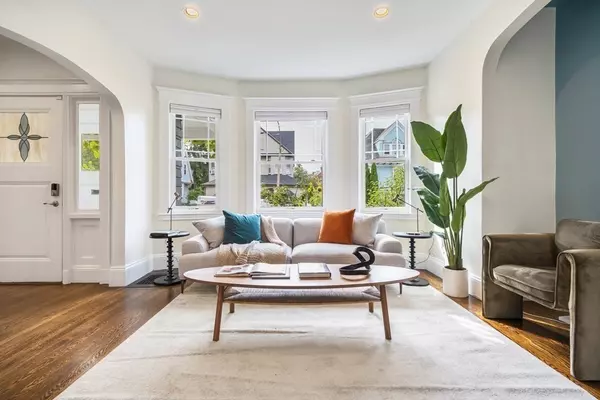 Boston, MA 02124,39 Rosedale St