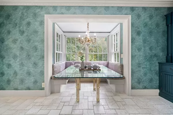 Lincoln, MA 01733,167 Lexington Road