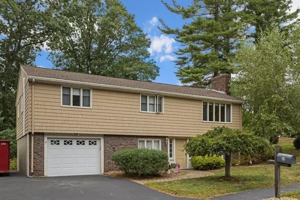 13 Jane Drive, Saugus, MA 01906