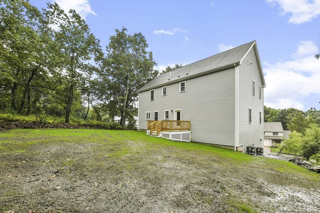 Lynn, MA 01904,16 Scranton Way