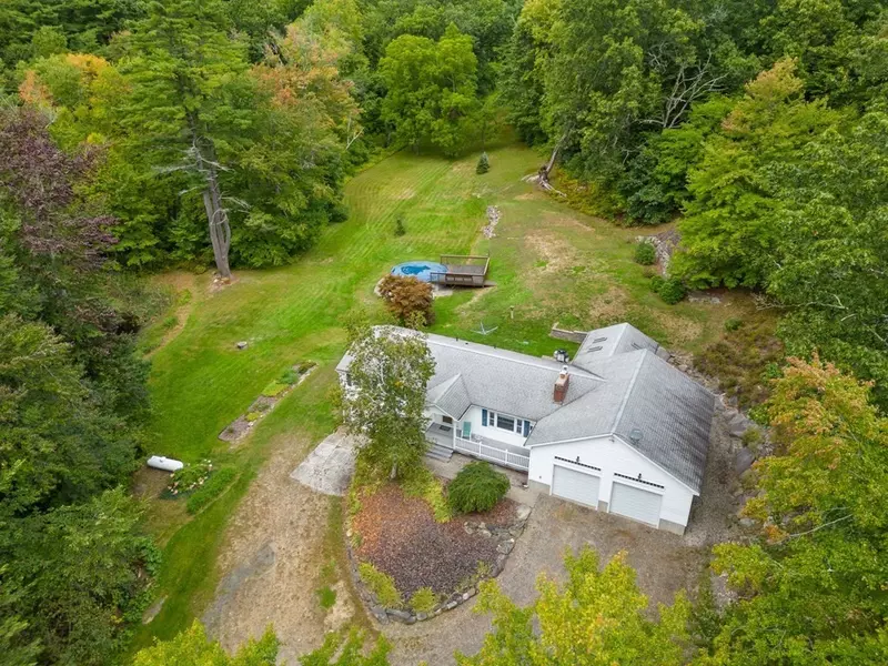 67 Mount Dumplin Rd, Palmer, MA 01069