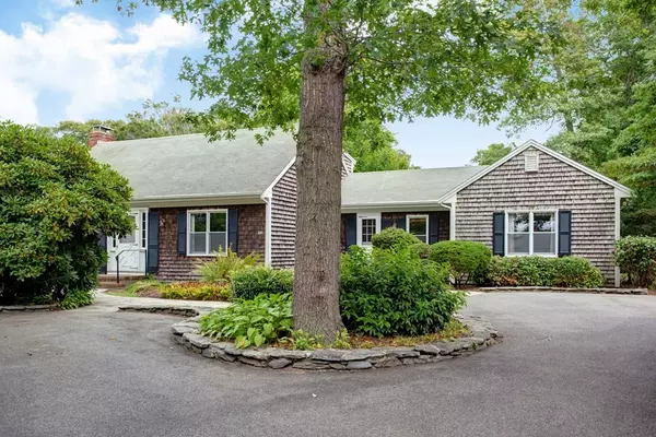 Falmouth, MA 02540,77 Hamlin Ave