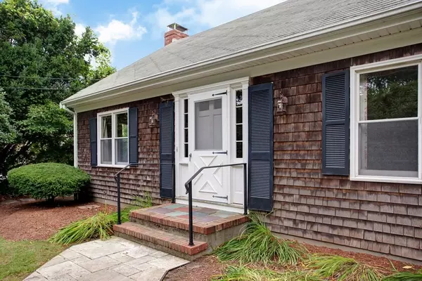 Falmouth, MA 02540,77 Hamlin Ave