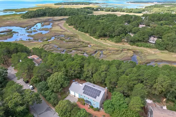 170 Blue Heron Rd, Wellfleet, MA 02667