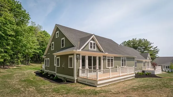 Wenham, MA 01984,28 Pine Hill Road #28