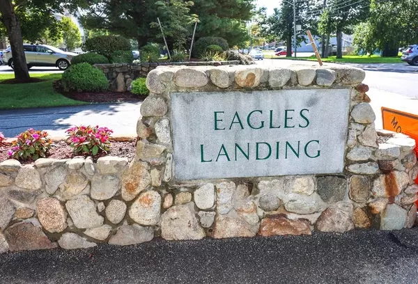 97 Fairway Dr #97, Tewksbury, MA 01876