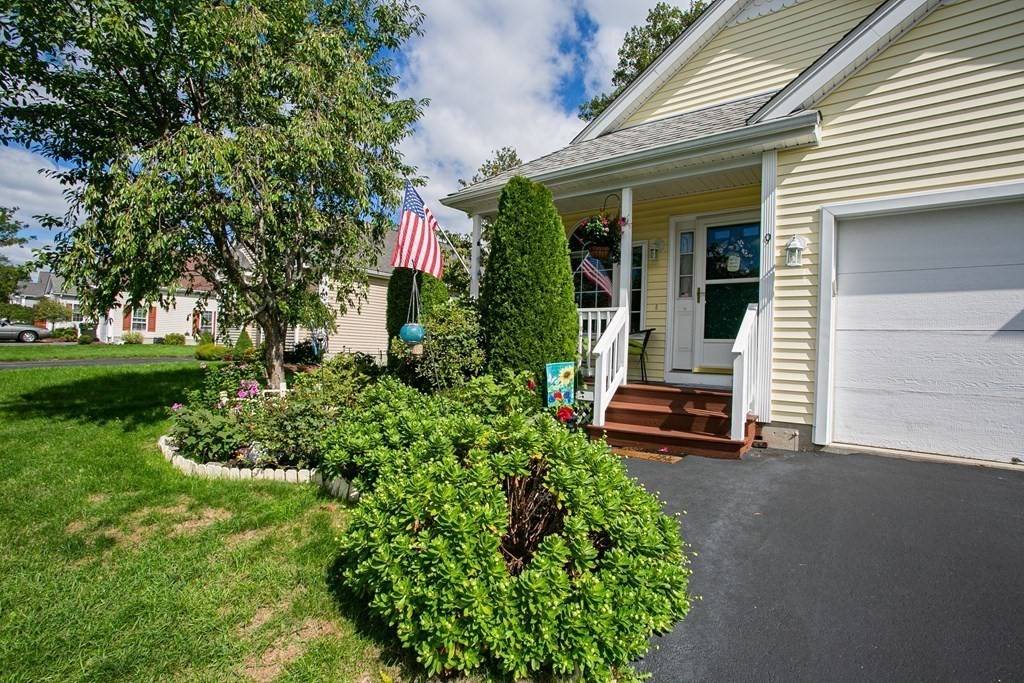 East Bridgewater, MA 02333,9 Rodeo Dr
