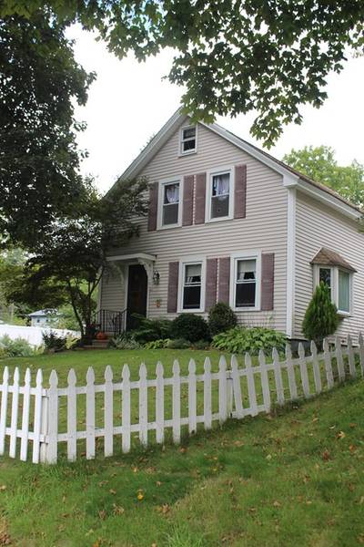 20 Winter St, North Brookfield, MA 01535