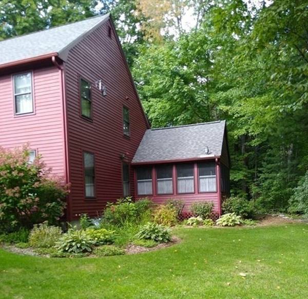 Holden, MA 01520,6 Lexington Cir