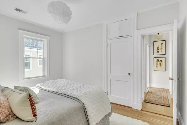 Watertown, MA 02472,57 Lexington St #57