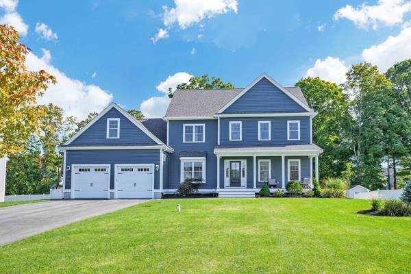 6 Peterson Ln, Foxboro, MA 02035