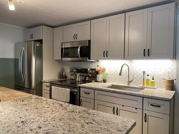 Southampton, MA 01073,45 Lead Mine Road