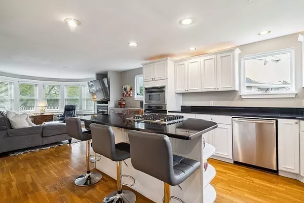 16 Schooner Ln #21, Quincy, MA 02171