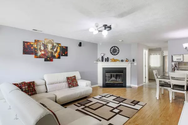 Grafton, MA 01519,13 Pullard Rd #37