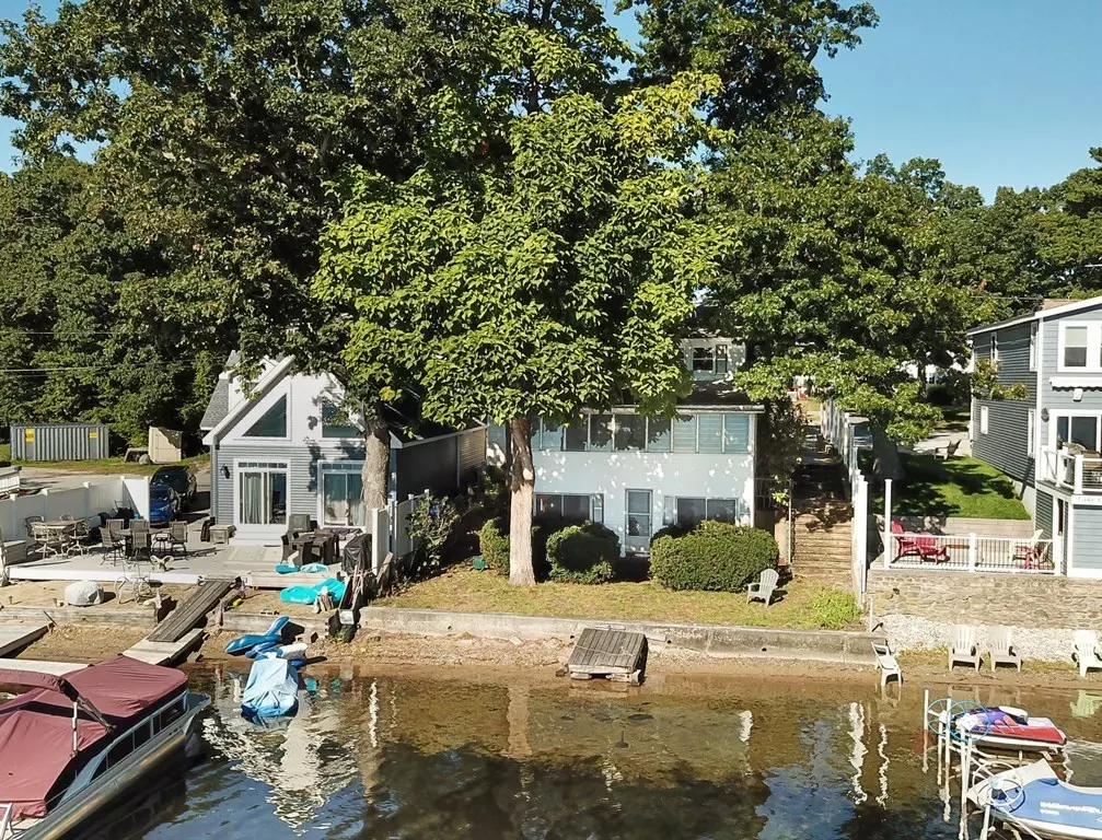 Webster, MA 01570,95 Birch Island